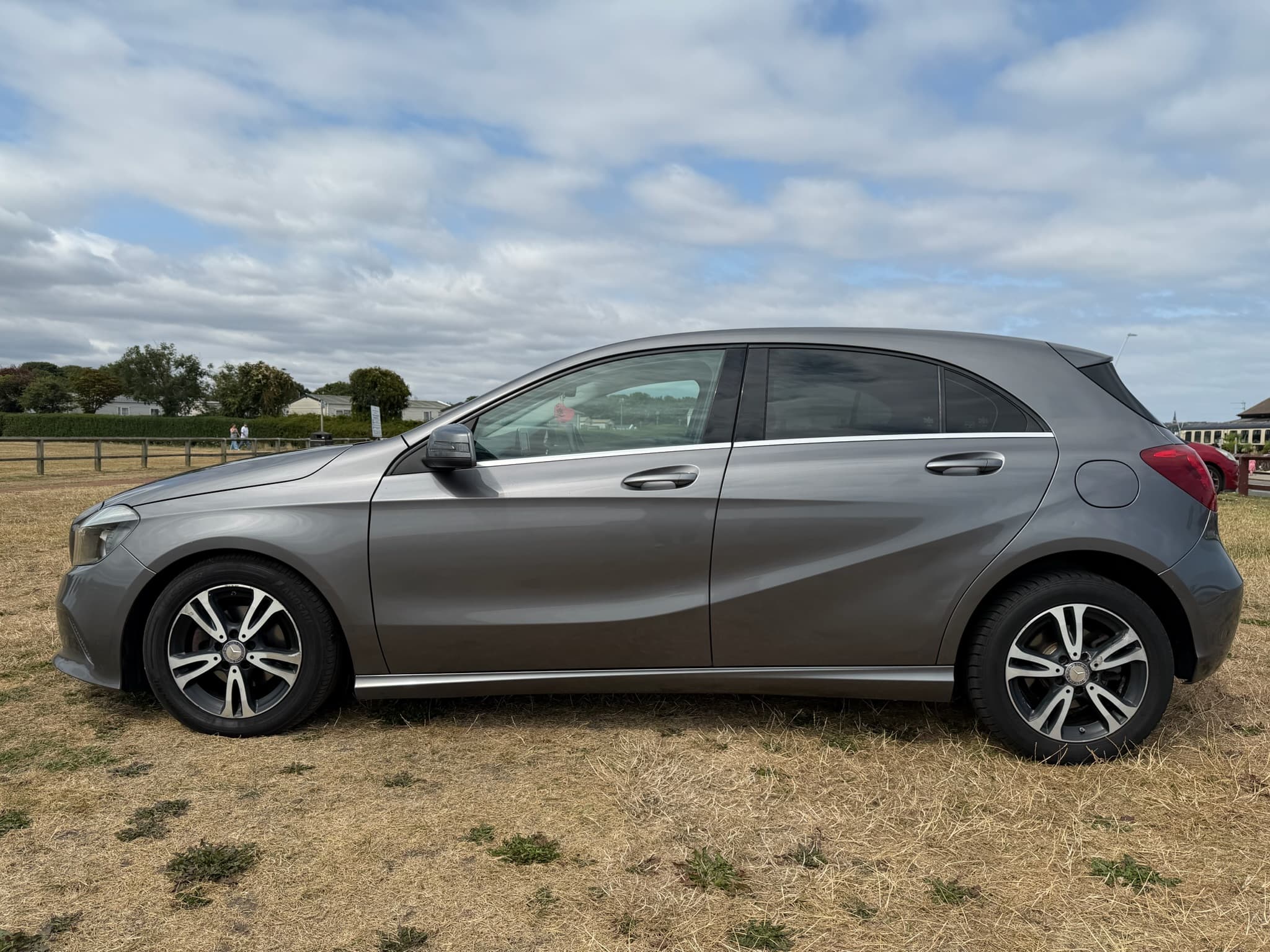 2016 Mercedes-Benz A-Class A 180 D Se thumbnail 3