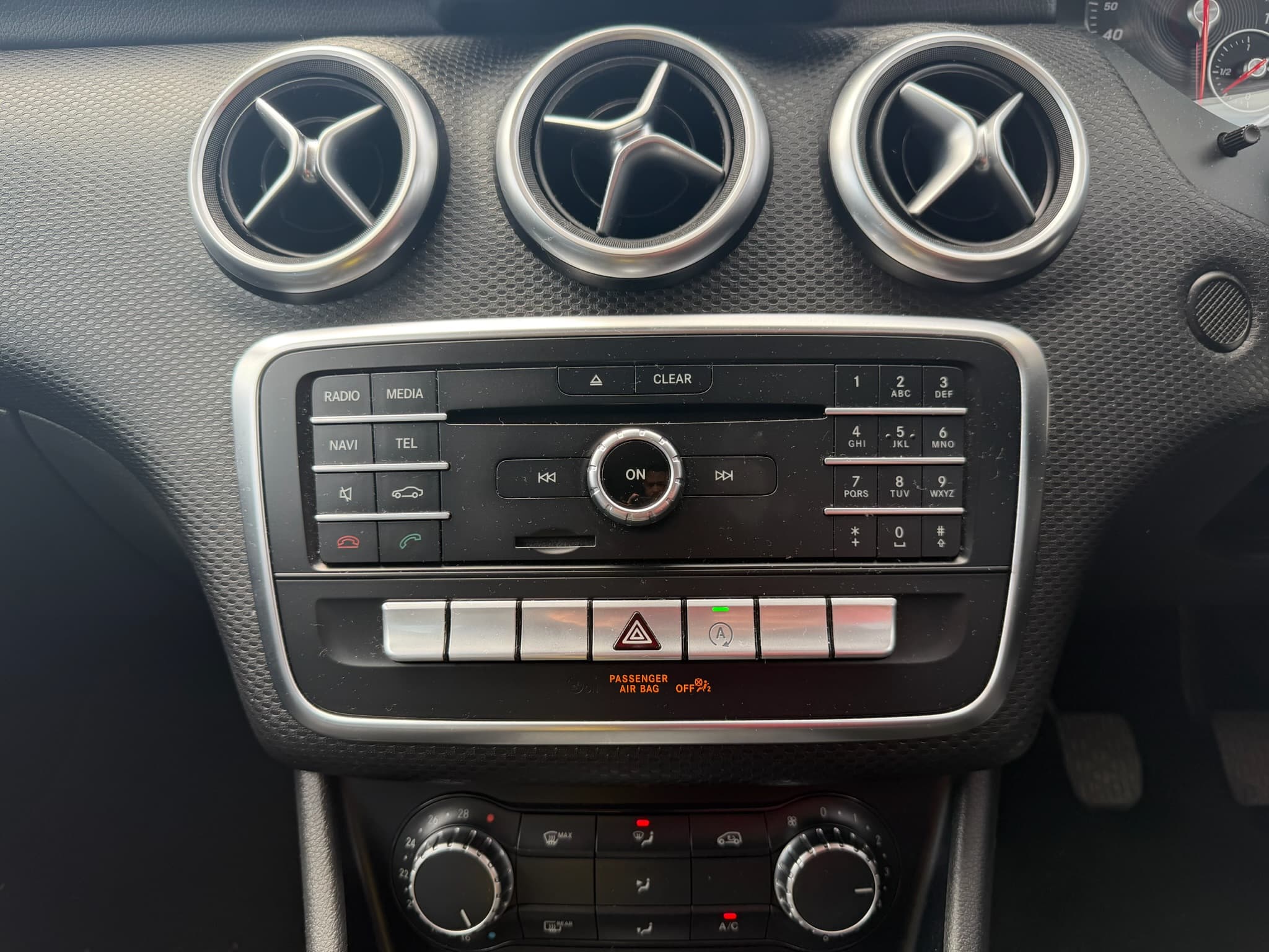 2016 Mercedes-Benz A-Class A 180 D Se thumbnail 39