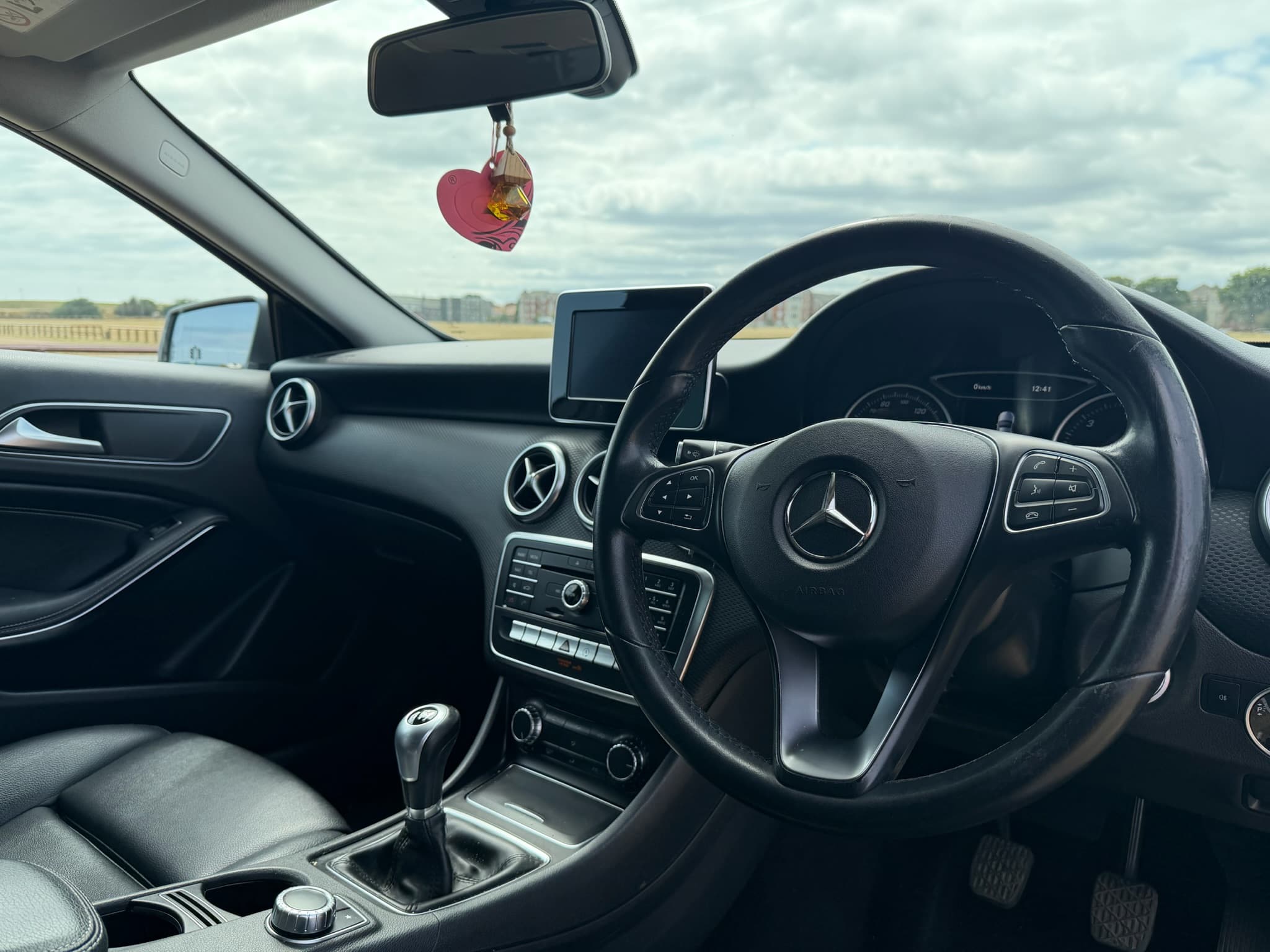 2016 Mercedes-Benz A-Class A 180 D Se thumbnail 42