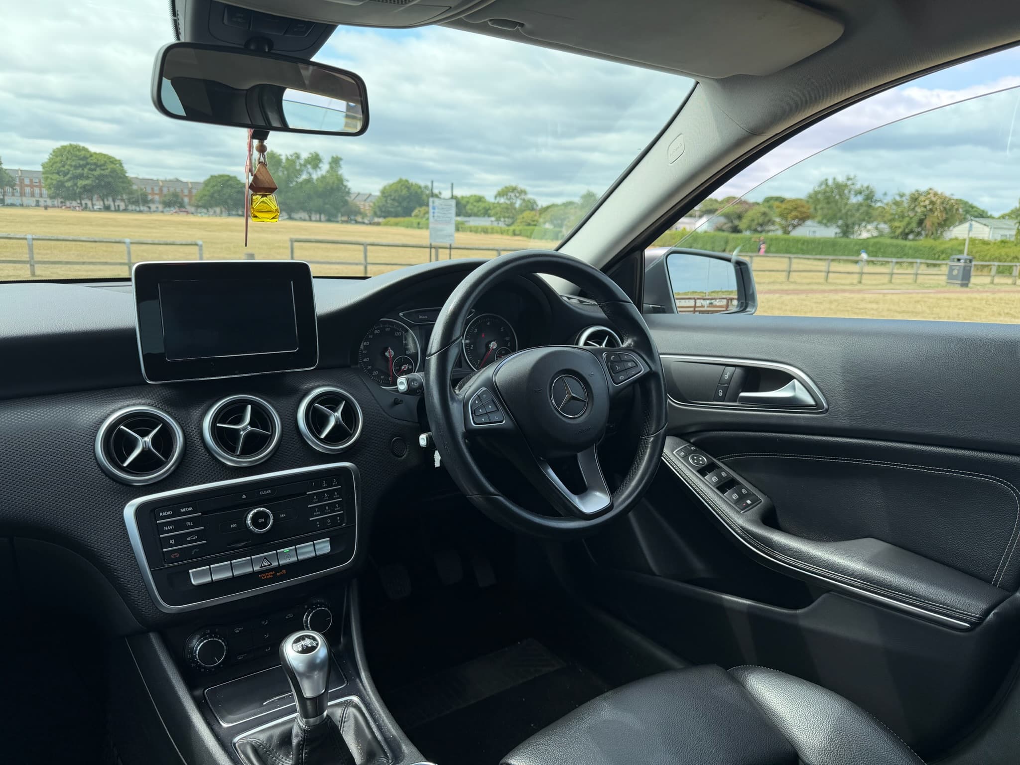 2016 Mercedes-Benz A-Class A 180 D Se thumbnail 36