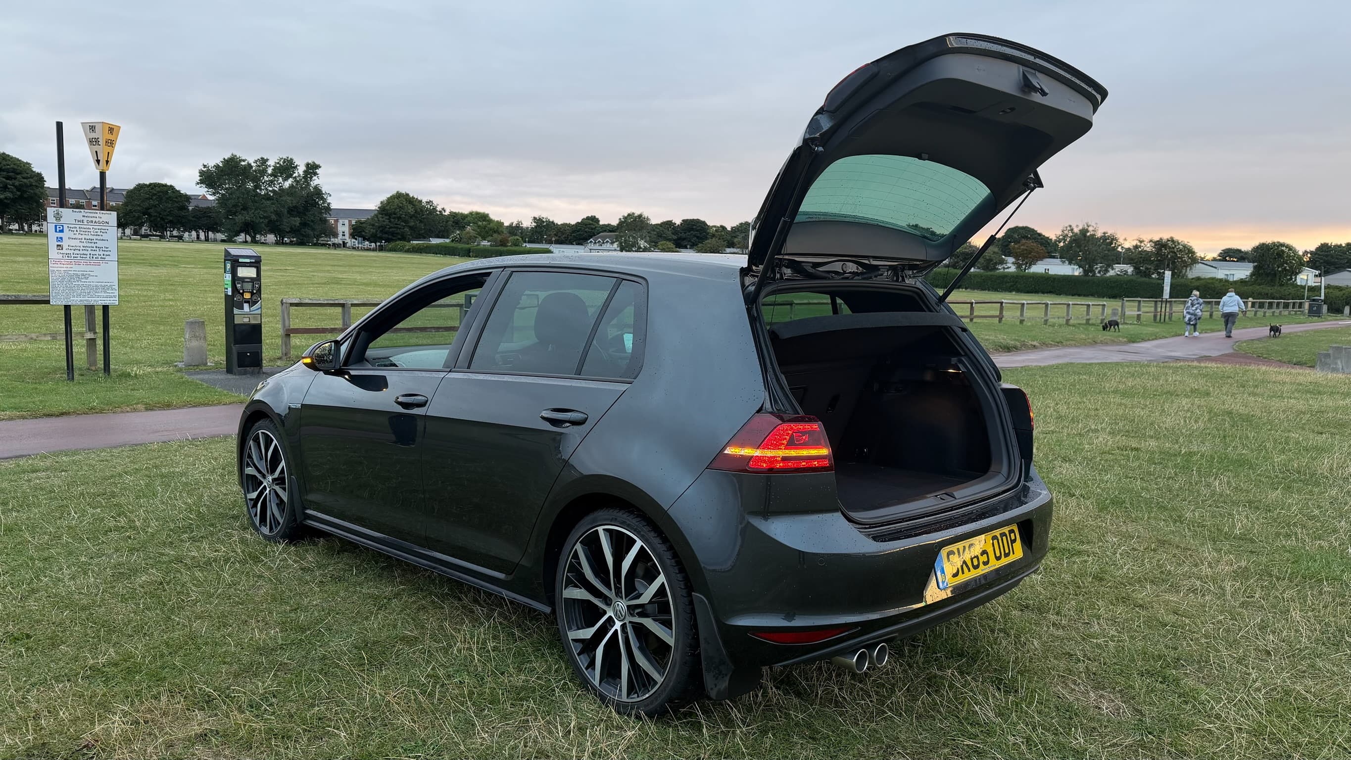 2015 Volkswagen Golf 2.0 GTD thumbnail 20