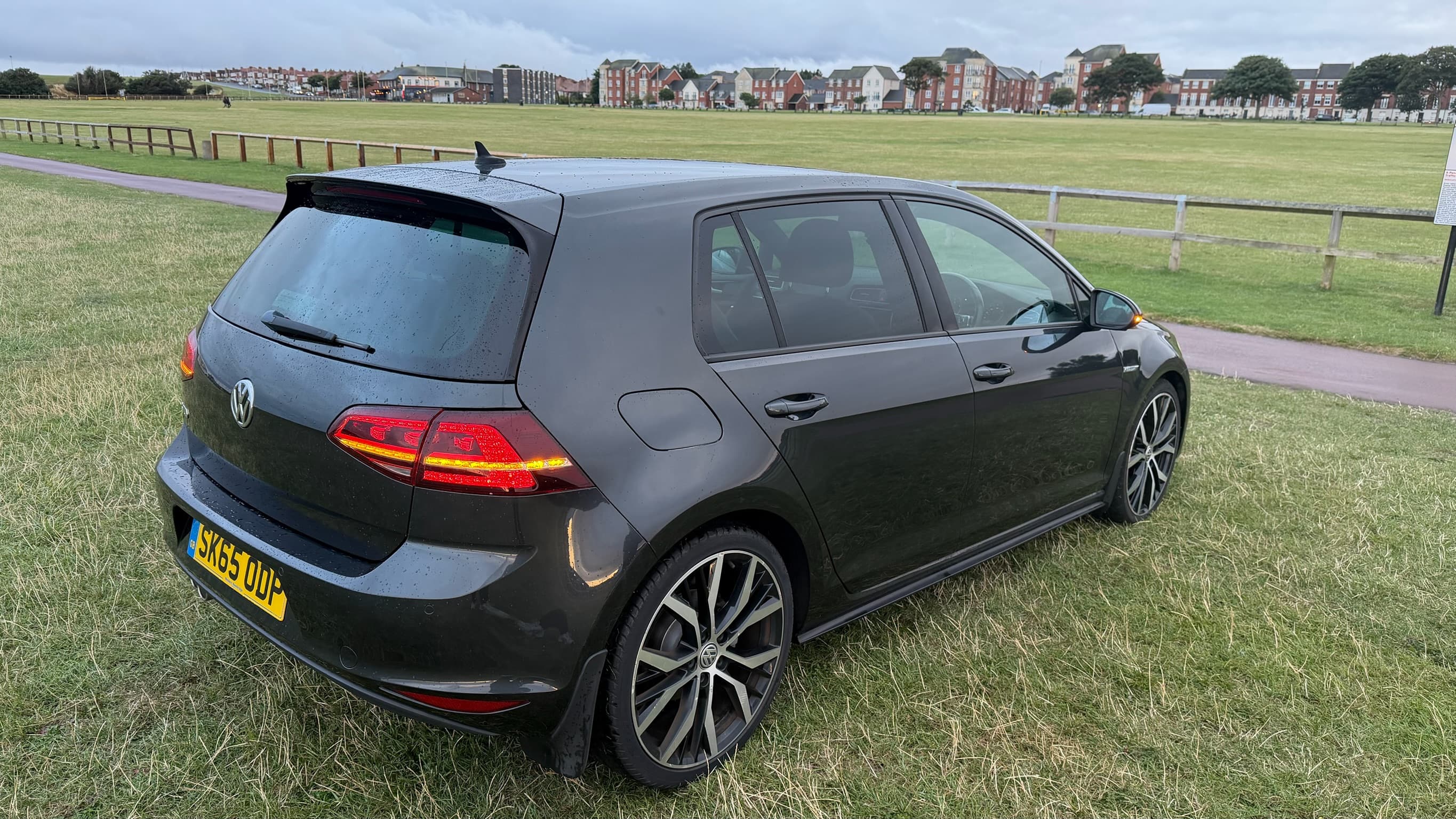 2015 Volkswagen Golf 2.0 GTD thumbnail 19