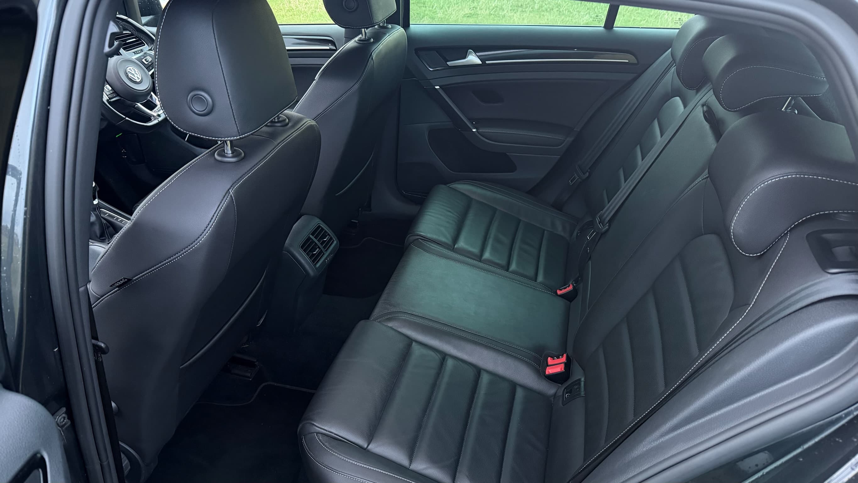 2015 Volkswagen Golf 2.0 GTD thumbnail 22