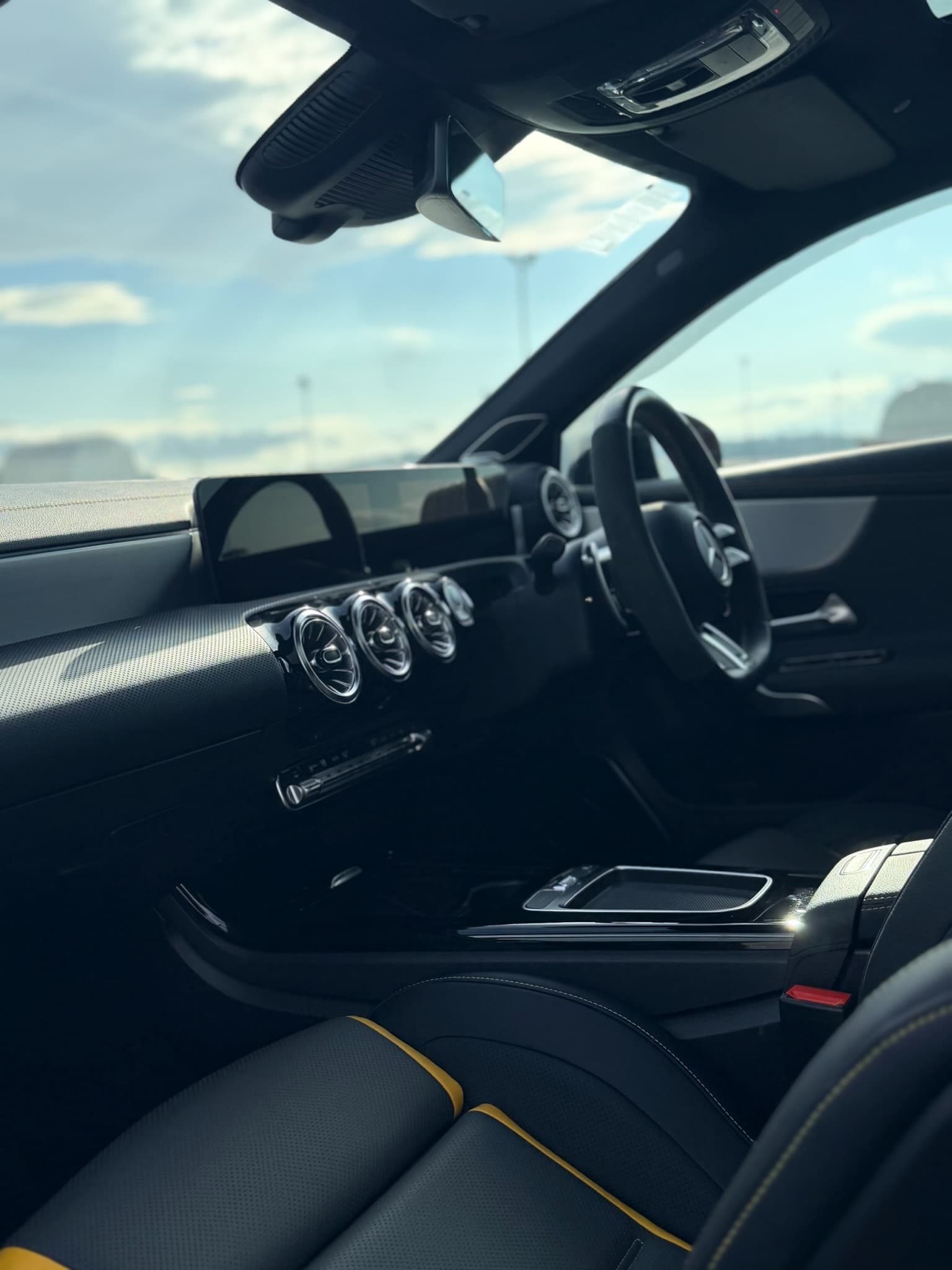2023 Mercedes-Amg A-Class Amg A 45 S 4matic Plus Plus thumbnail 35