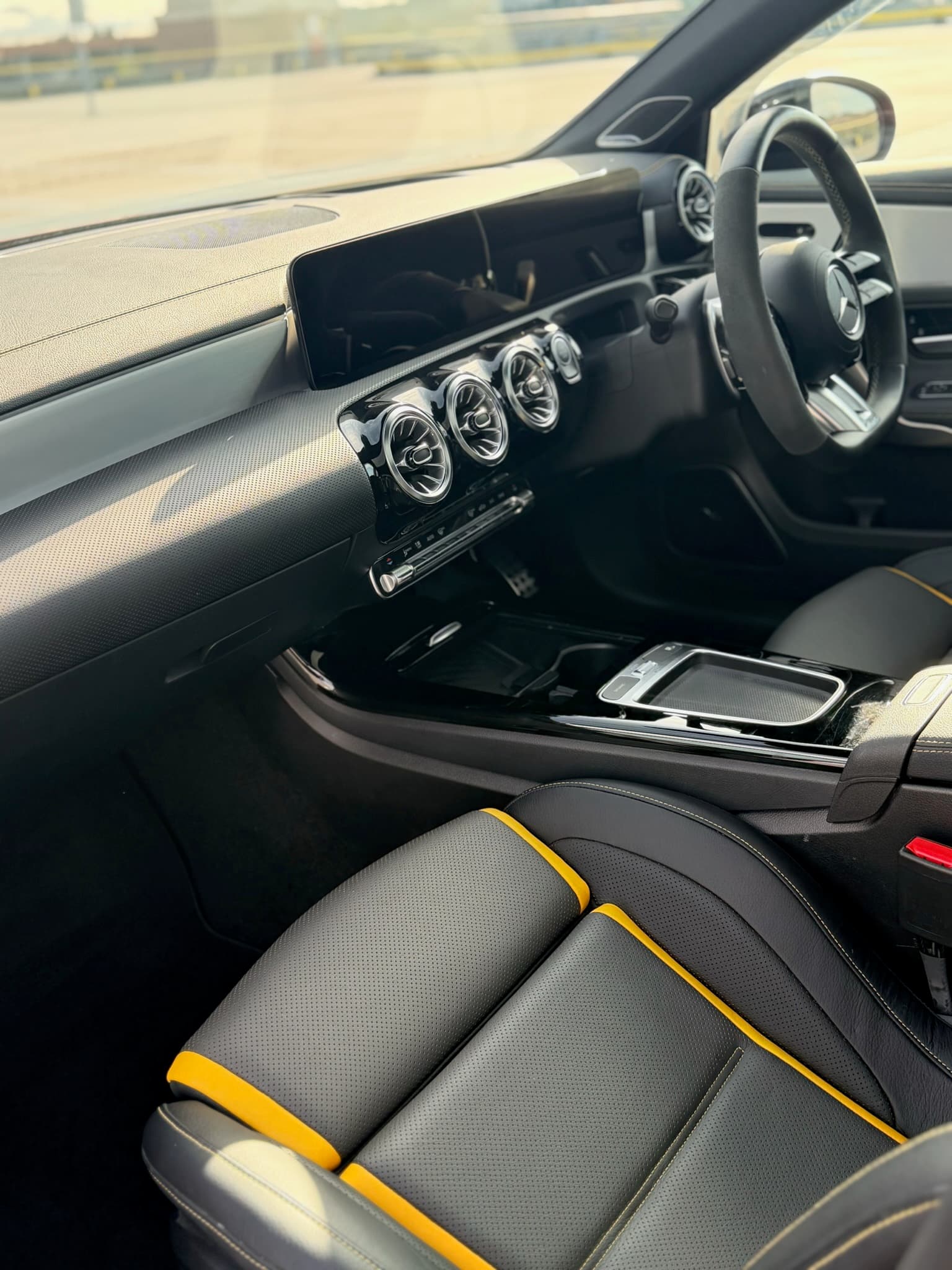2023 Mercedes-Amg A-Class Amg A 45 S 4matic Plus Plus thumbnail 37