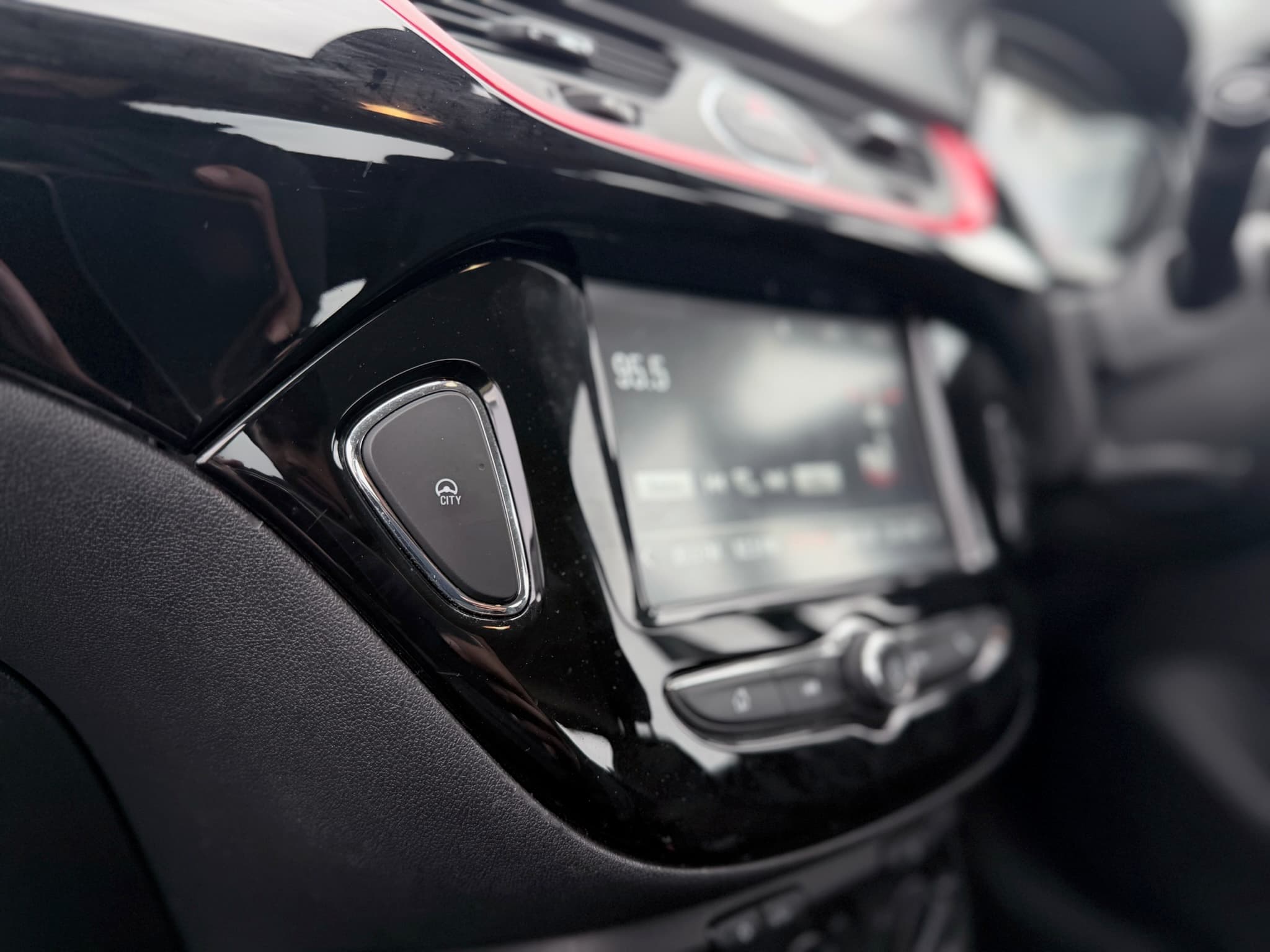 2017 Vauxhall Corsa Sri Vx-Line Ecoflex thumbnail 16